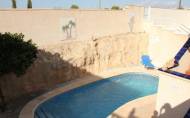 Herverkoop - Villa -
La Zenia - Costa Blanca