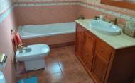 Reventa - Villa -
Yecla - Inland