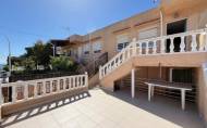 Herverkoop - Town House -
Gran Alacant - Monte y Mar Alto
