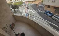 Revente - Apartamento -
Torrevieja - Centro