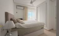 Revente - Apartment -
Torrevieja - Centro