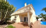 Herverkoop - Villa -
Cabo Roig - Costa Blanca