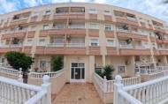 Resale - Apartment -
Torrevieja - Centro