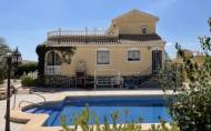 Reventa - Villa -
Camposol - Inland