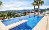 Revente - Villa -
Benahavís - Costa del Sol