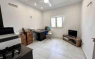 Resale - Villa -
San Miguel de Salinas - Inland