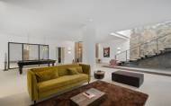Reventa - Villa -
El Paraíso, Estepona - Costa del Sol