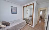 Herverkoop - Bungalow -
Torrevieja - Sector 25