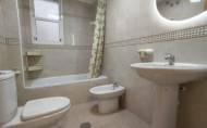 Herverkoop - Apartamento -
Torrevieja - Centro