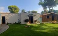 Reventa - Villa -
Orihuela Costa - Costa Blanca