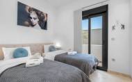 Herverkoop - Villa -
Orihuela Costa - Villamartín