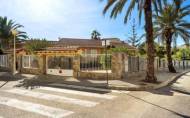 Reventa - Villa -
Cabo Roig - Muy Cerca De La Playa