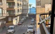 Herverkoop - Apartamento -
Torrevieja - Playa del Cura