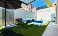 Herverkoop - Villa -
Los Montesinos