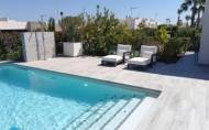 Herverkoop - Villa -
Algorfa - Club de Golf La Finca