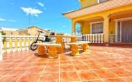Herverkoop - Villa -
Torrevieja - Los Balcones