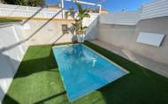 Resale - Townhouse -
Torre de La Horadada - Torre de La Horadada - Town
