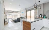 Revente - Villa -
Orihuela Costa - Costa Blanca