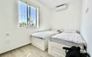 Revente - Villa -
Villamartin - Costa Blanca