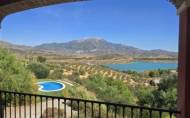 Reventa - Villa -
Vinuela - Inland