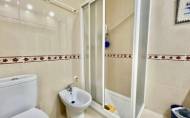 Herverkoop - Apartamento -
Torrevieja - Playa del Cura