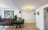 Revente - Apartment -
Torrevieja - Centro