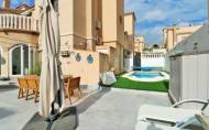 Herverkoop - Town House -
Villamartin - Costa Blanca