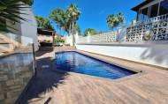 Revente - Villa -
Pilar de la Horadada - Pinar de Campoverde