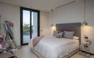 Resale - Villa -
Nueva Andalucía - Costa del Sol