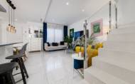 Herverkoop - Town House -
Villamartin - Costa Blanca