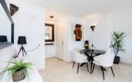 Reventa - Apartment -
Benahavis - La Quinta