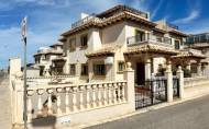 Herverkoop - Town House -
Orihuela Costa - Costa Blanca