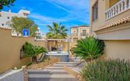 Revente - Villa -
Orihuela Costa - Costa Blanca
