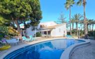 Reventa - Villa * -
Orihuela Costa * - Cabo Roig *