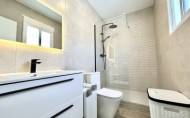 Revente - Villa -
Villamartin - Costa Blanca