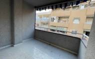 Herverkoop - Apartamento -
Torrevieja - Centro