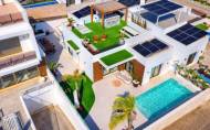 Reventa - Villa -
Las Filipinas - Inland