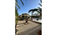 Revente - Villa -
Torrevieja - Aguas Nuevas