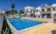 Herverkoop - Town House -
Villamartin - Costa Blanca