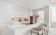 Revente - Apartment -
Marbella - Nueva Andalucía