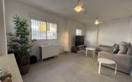 Herverkoop - Town House -
La Zenia - Costa Blanca
