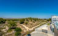 Herverkoop - Town House -
Villamartin - Costa Blanca