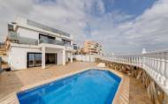Reventa - Villa -
Torrevieja - La Mata